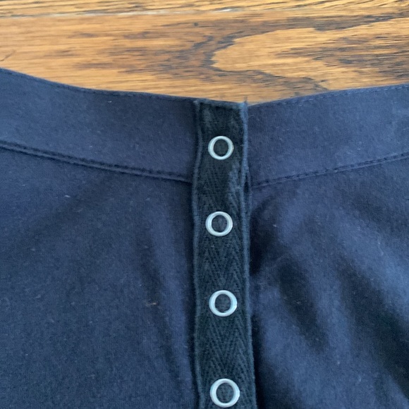 Garage and Urban Outfitters skirt bundle (pencil skirt + skater skirt) - Picture 3 of 8